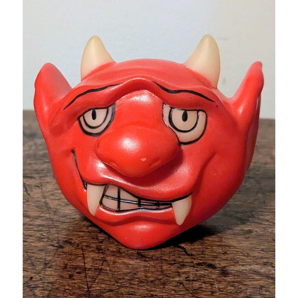 Vintage 1987 Dakin Halloween Rubber Door Knob Cover 3D Demon/Devil Glows 4 1/2"
